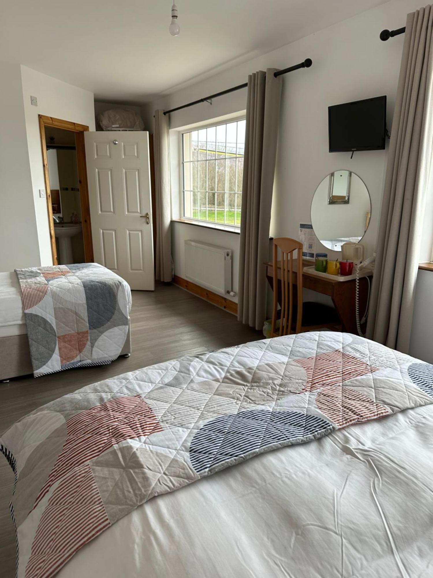 Carranross Accommodation 킬라니 외부 사진